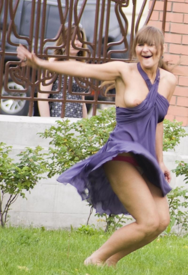 Случайные эротические снимки