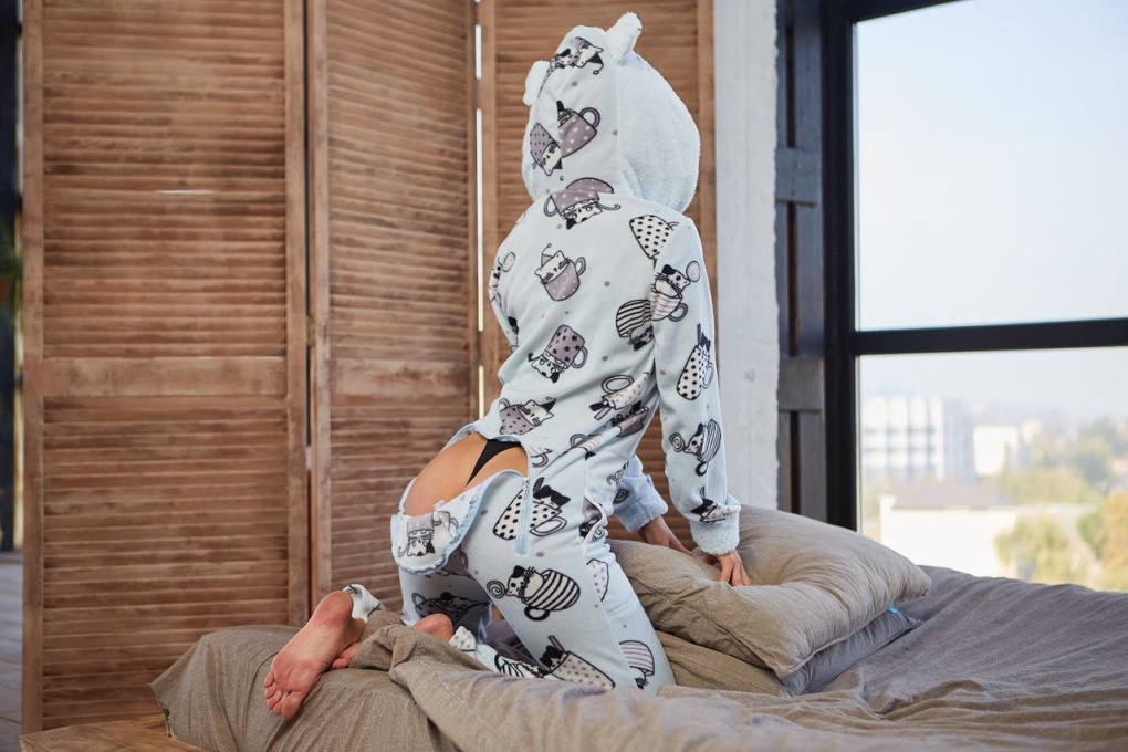 Пижама с карманом на попе