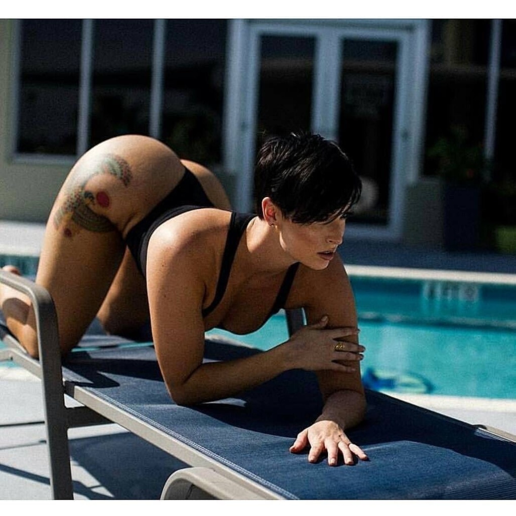 Захру Элис (Zahra Elise)