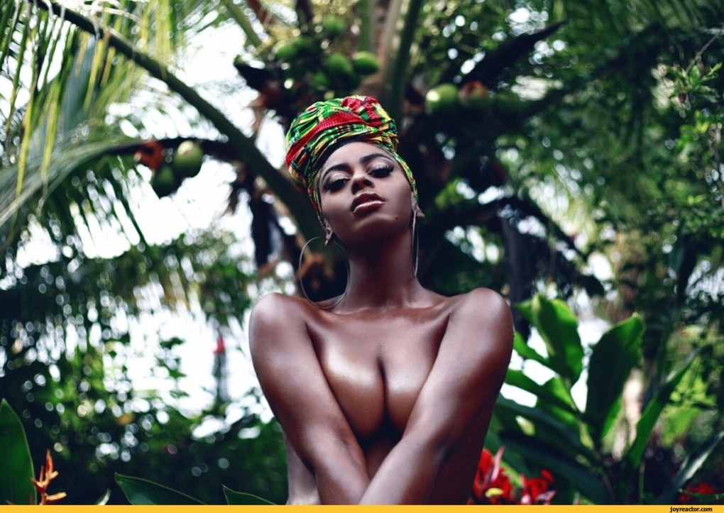 Голые африканские женщины