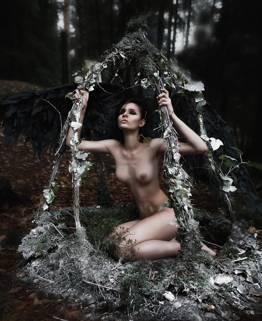 Стальная бабочка Мельникова nude