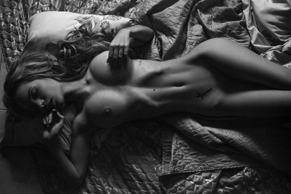 Иодковская Стефания nude