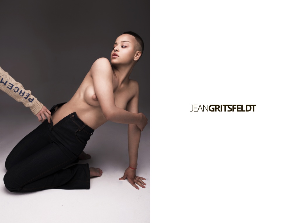 Сюзанна эротические фото