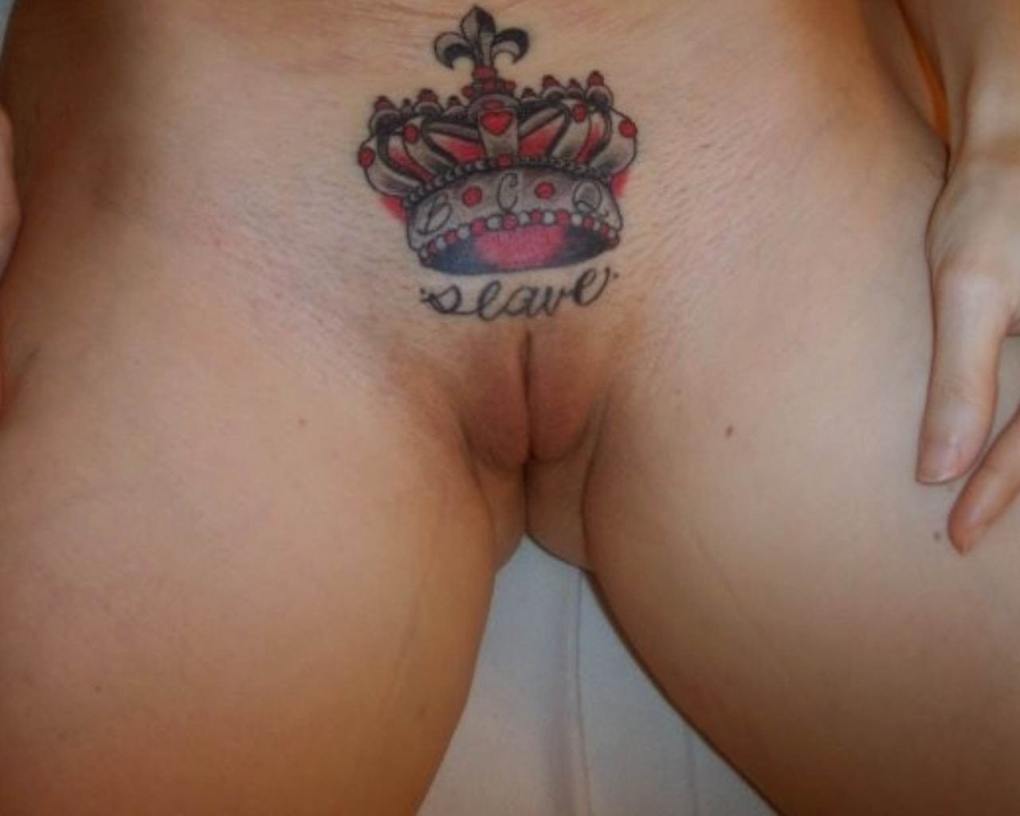 Татуировки для девушек на лобке