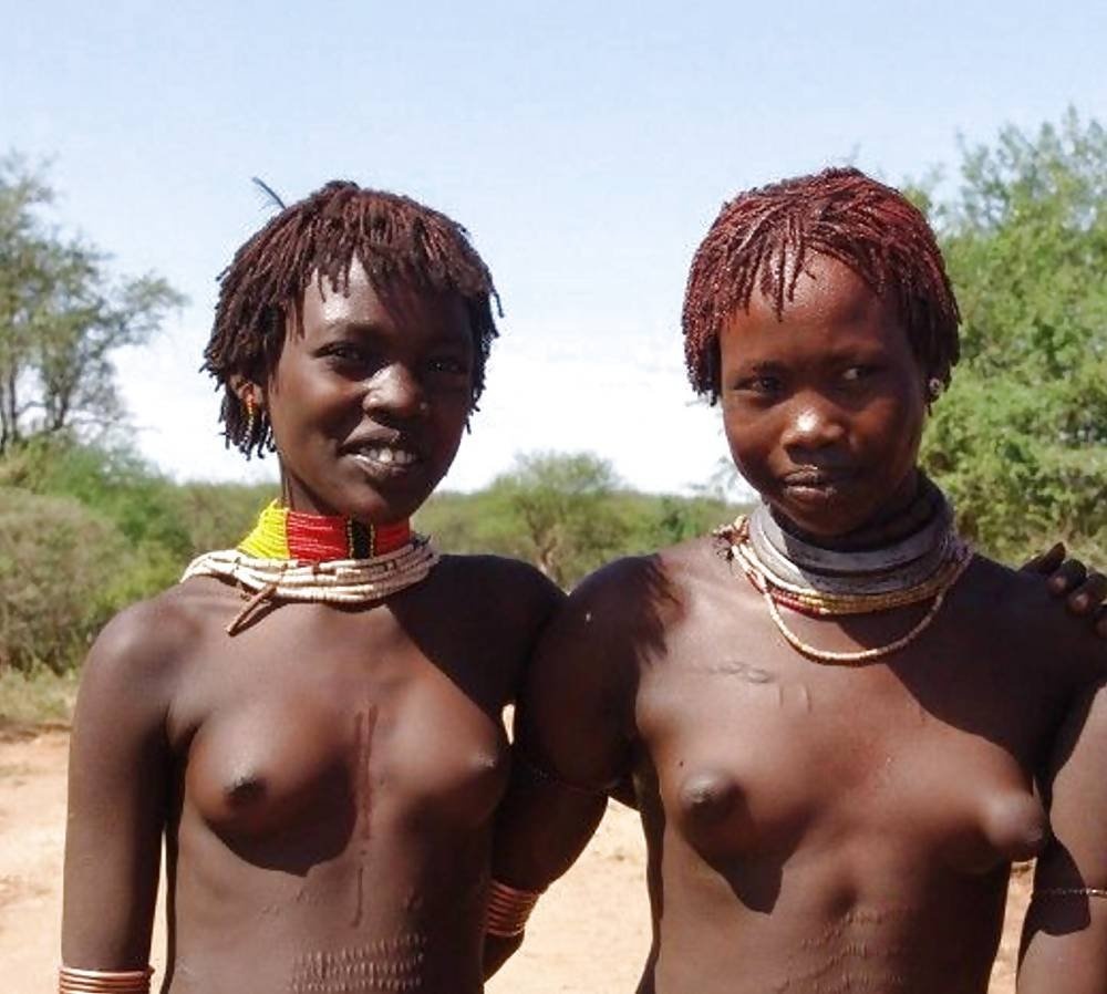 Голые африканские племена