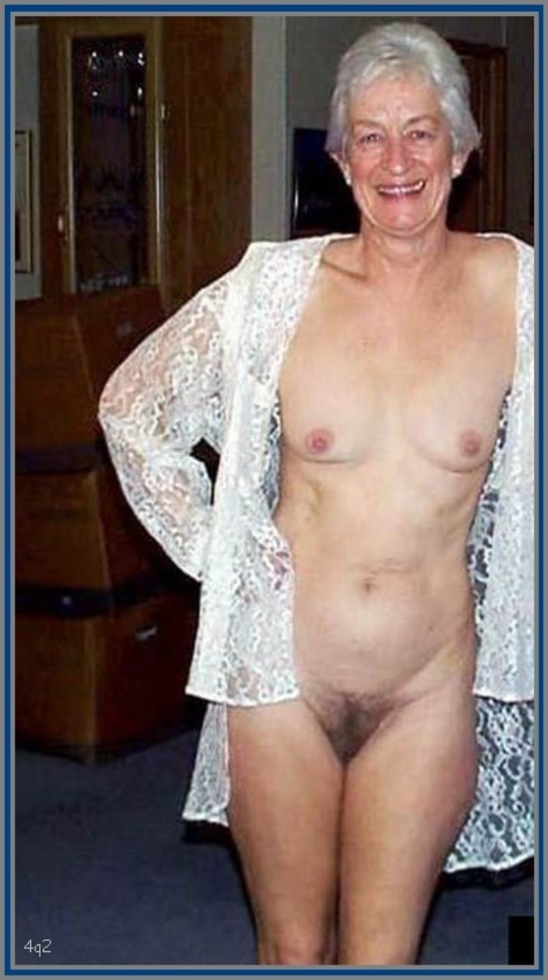 Голые худые старые женщины