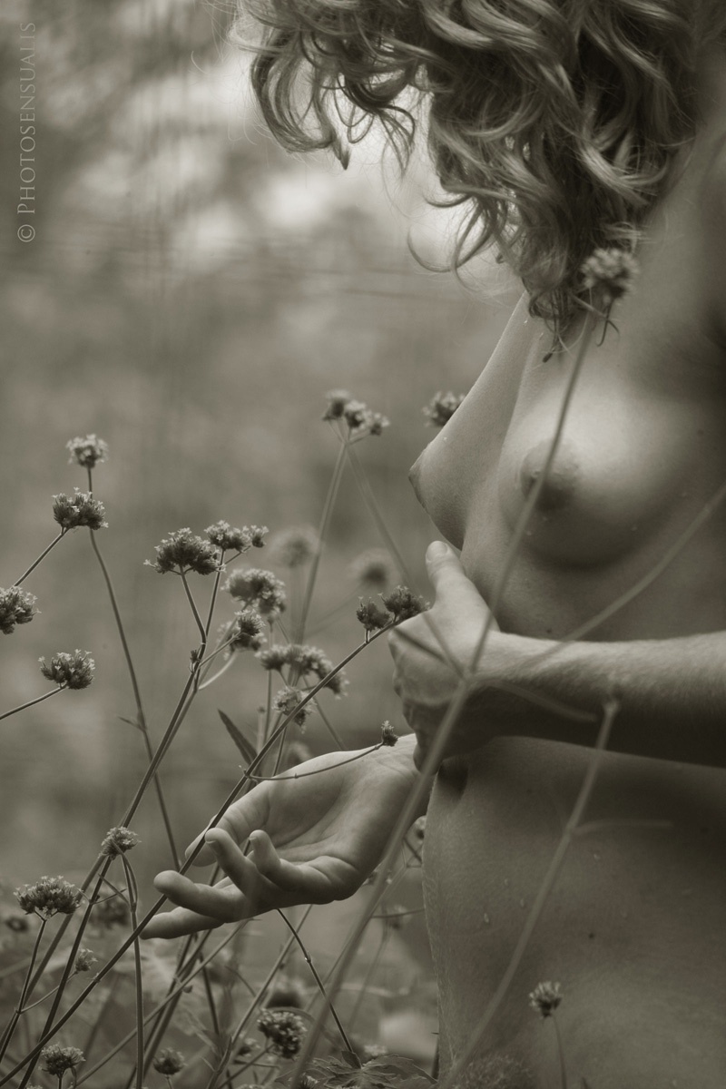 Естественные женщины ню