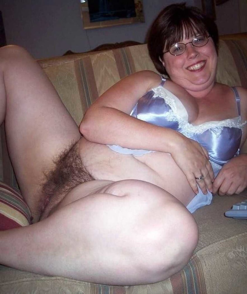 Полные женщины без трусов