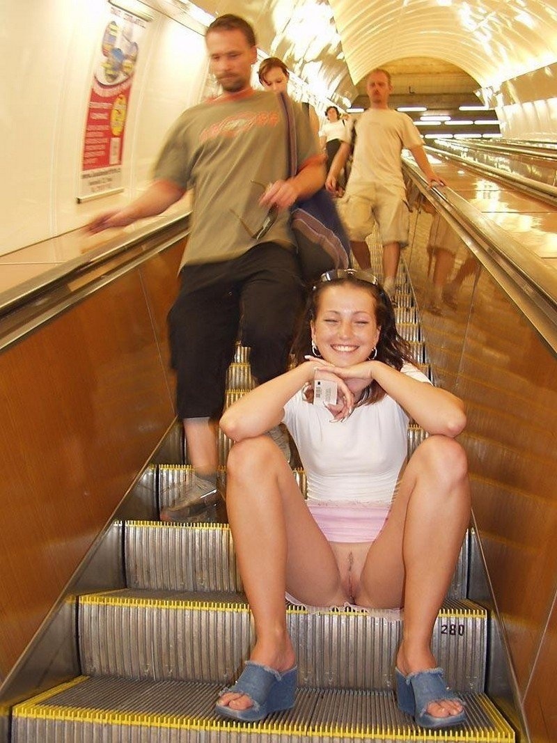 Голые в общественном транспорте