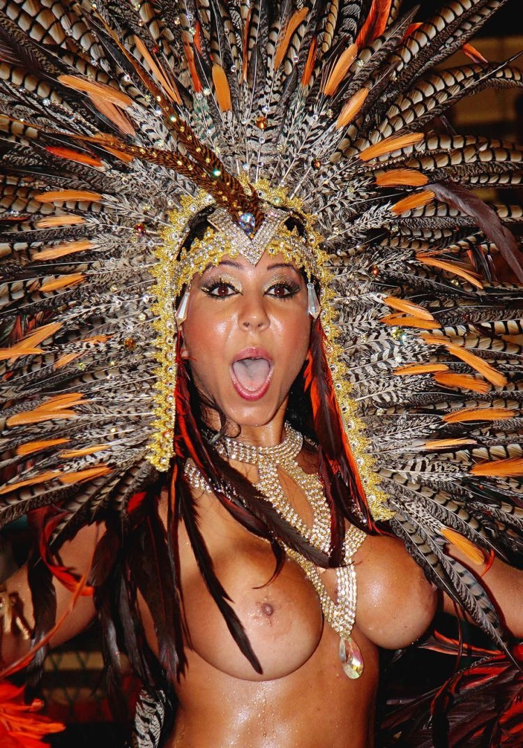 Голые бразильянки Brazilian Carnival 2020