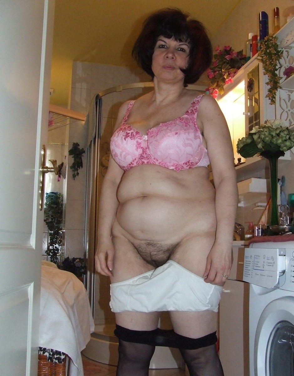 Толстые бабки в трусах