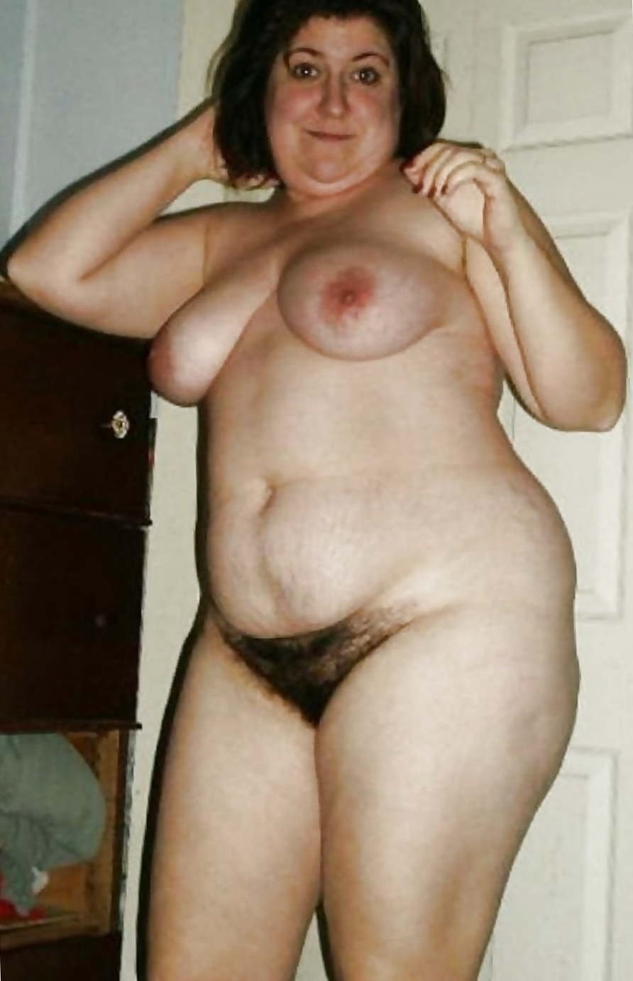 Кучерявая еврейка голая