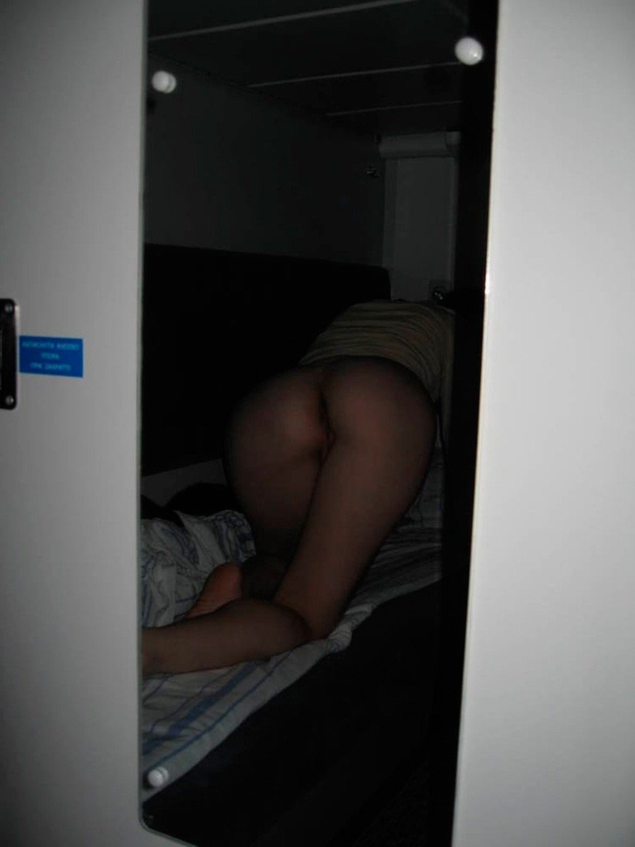 Голые зрелые бабы в поезде