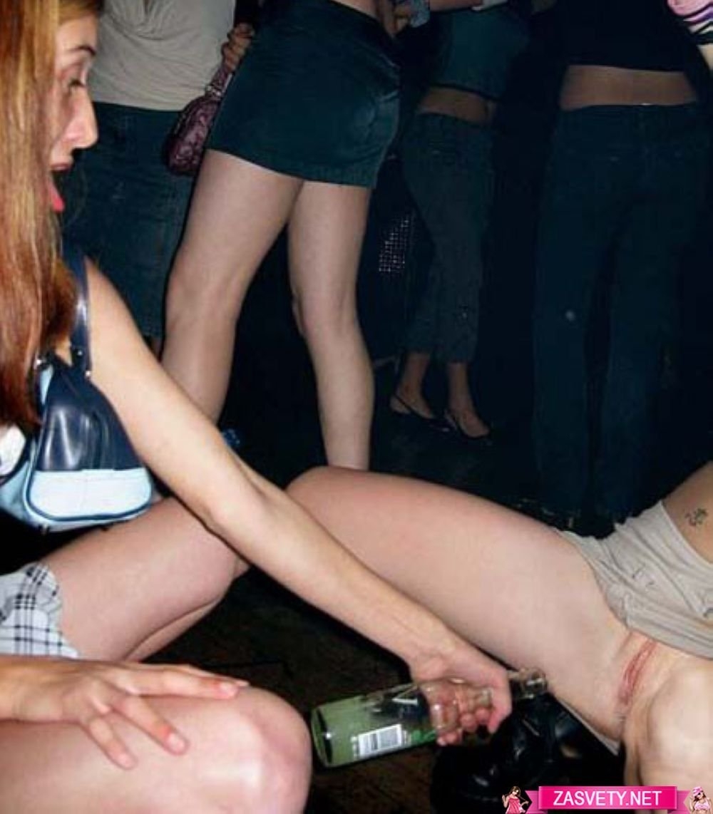 Вписка отодвинула трусики