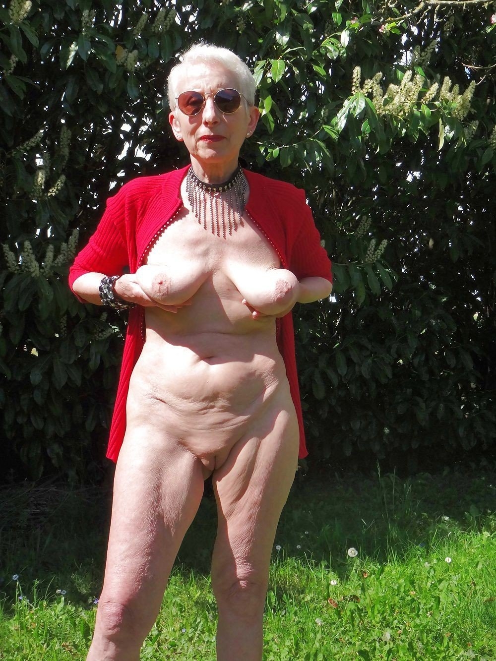 Эротические старые бабки