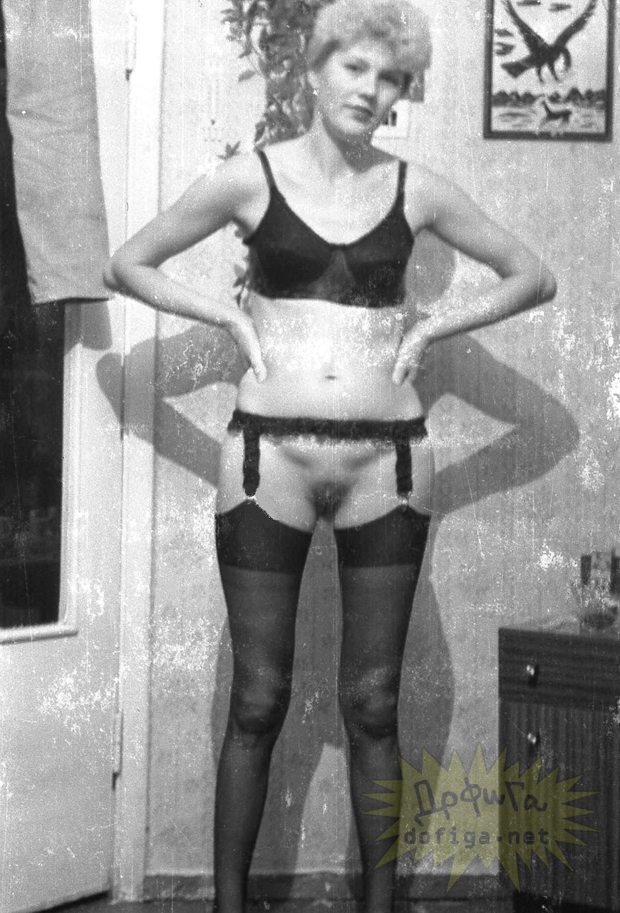 Черно белое ретро голые