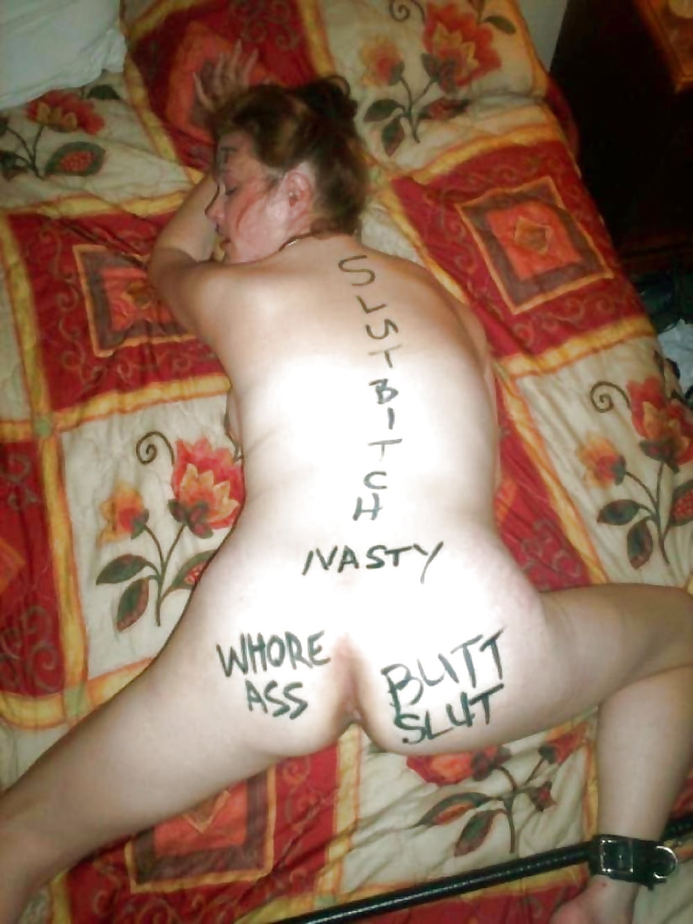 Унизительные надписи