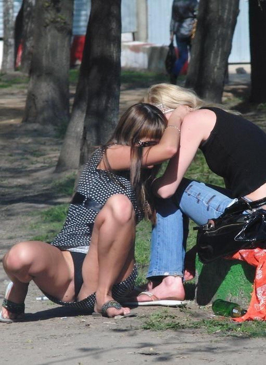 Голые на улице подсмотренное