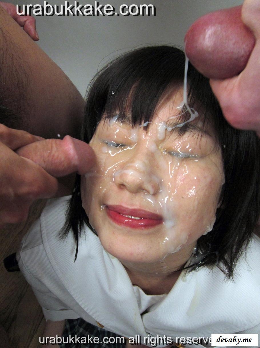 Кончает на лицо зрелой японке