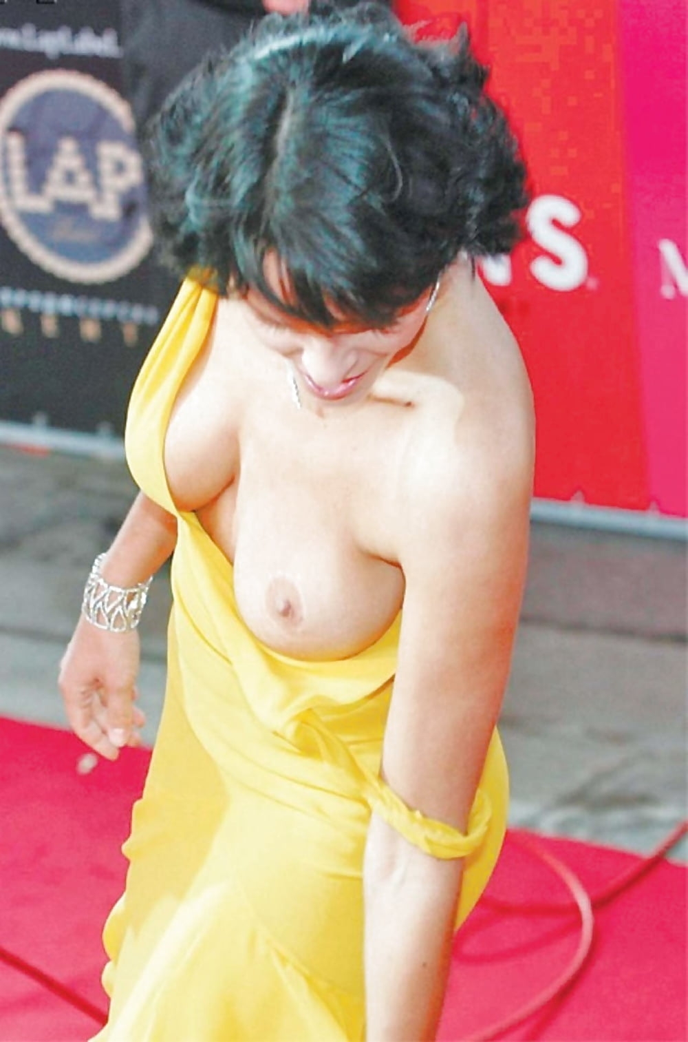 Анастасия Сланевская Слава сиськи