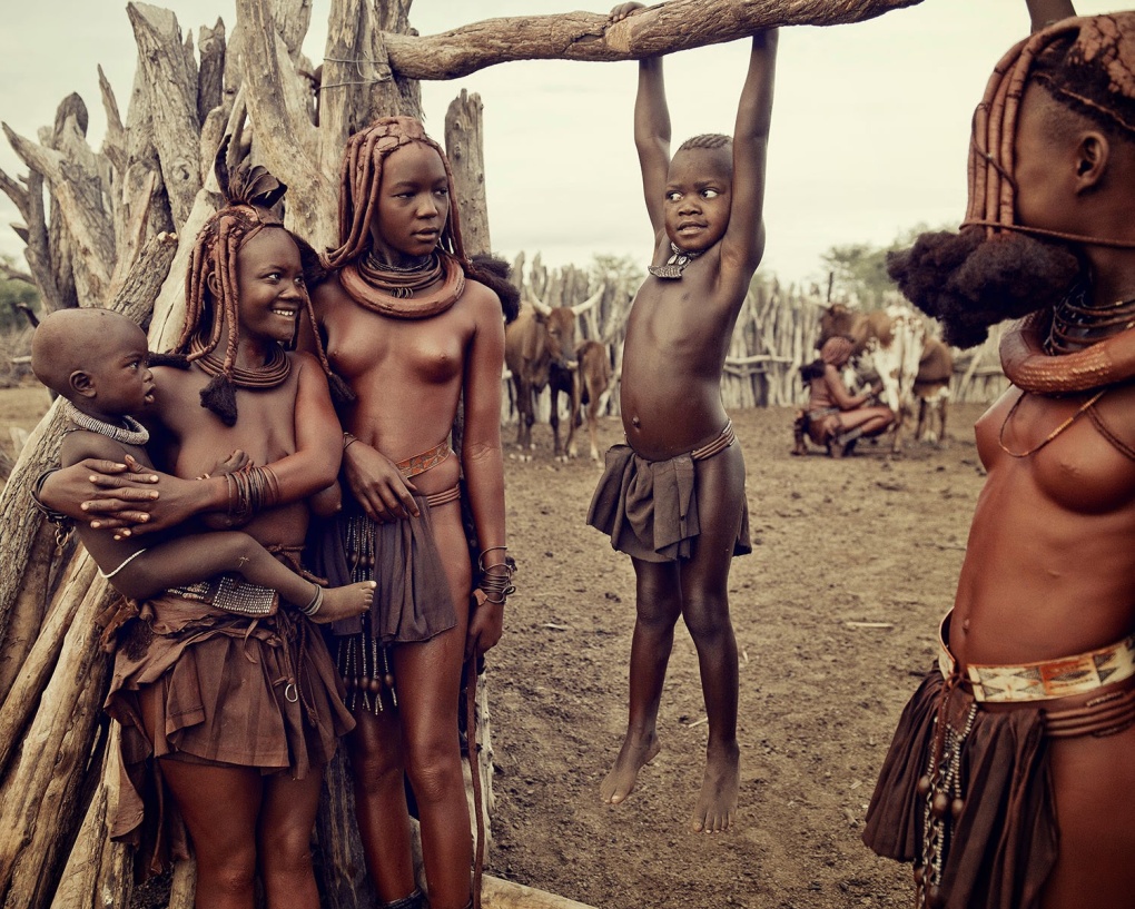 Голые негритянки из племени