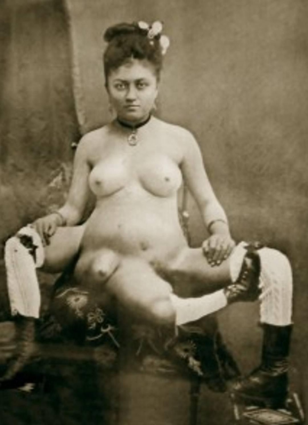 Хуан Батиста дос Сантос и Бланш Дюма