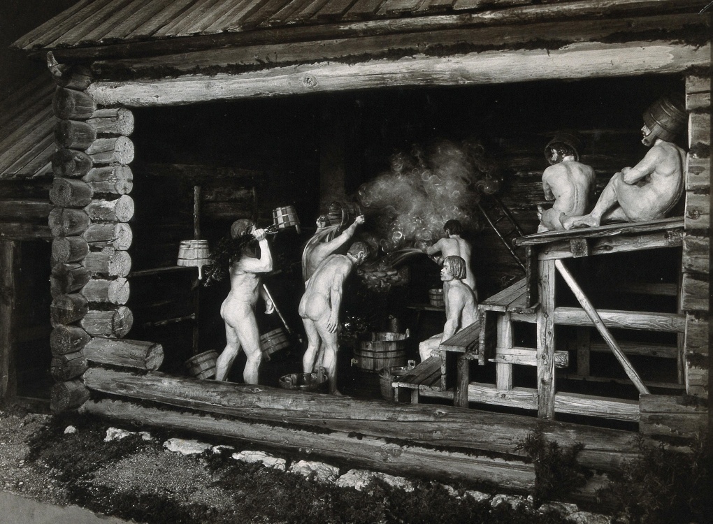 Голые советские женщины