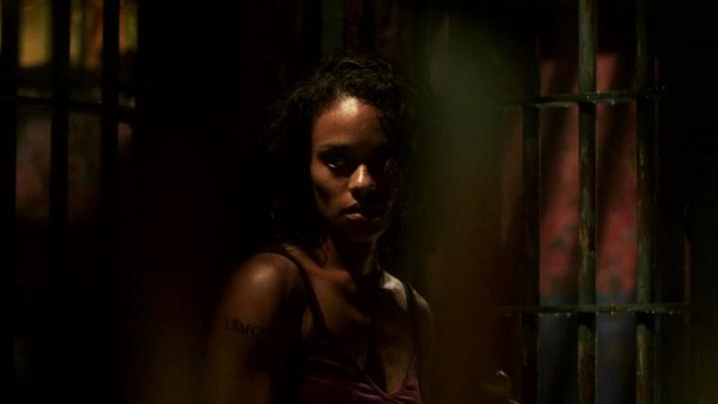 Кэндис МАККЛЮР голая