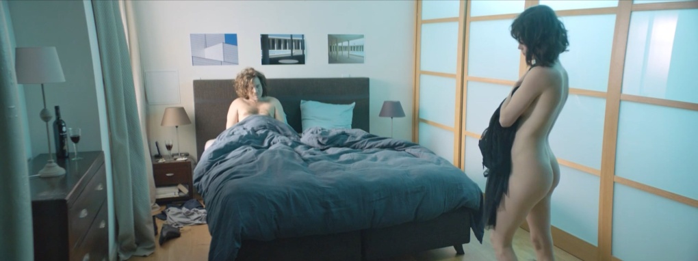 Хейли Мари коппин публично топлесс