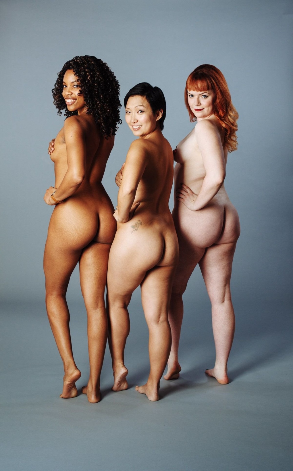 Эротические девушки с широкими бёдрами