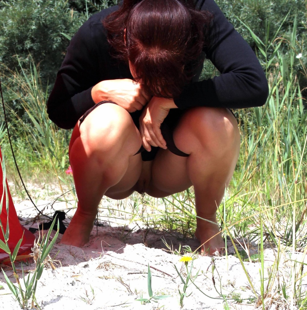 Подсмотренная Дрочка в лесу