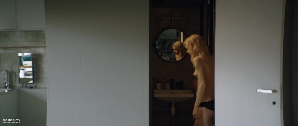 Актриса Елена Тронина nude