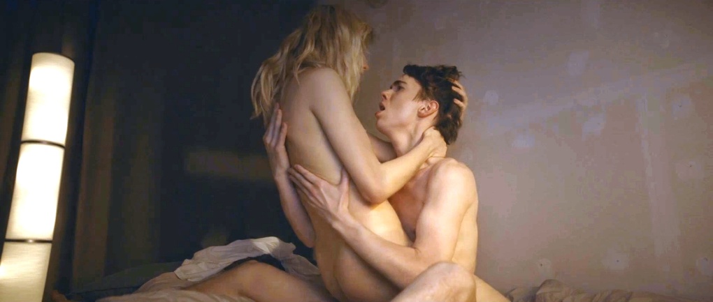 Лена Тронина голая Хэппи энд