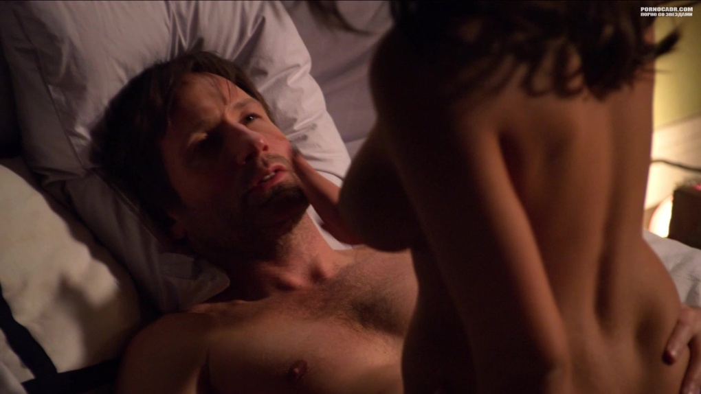 Голая Эддисон Тимлин в сериале «Блудливая Калифорния», 2007