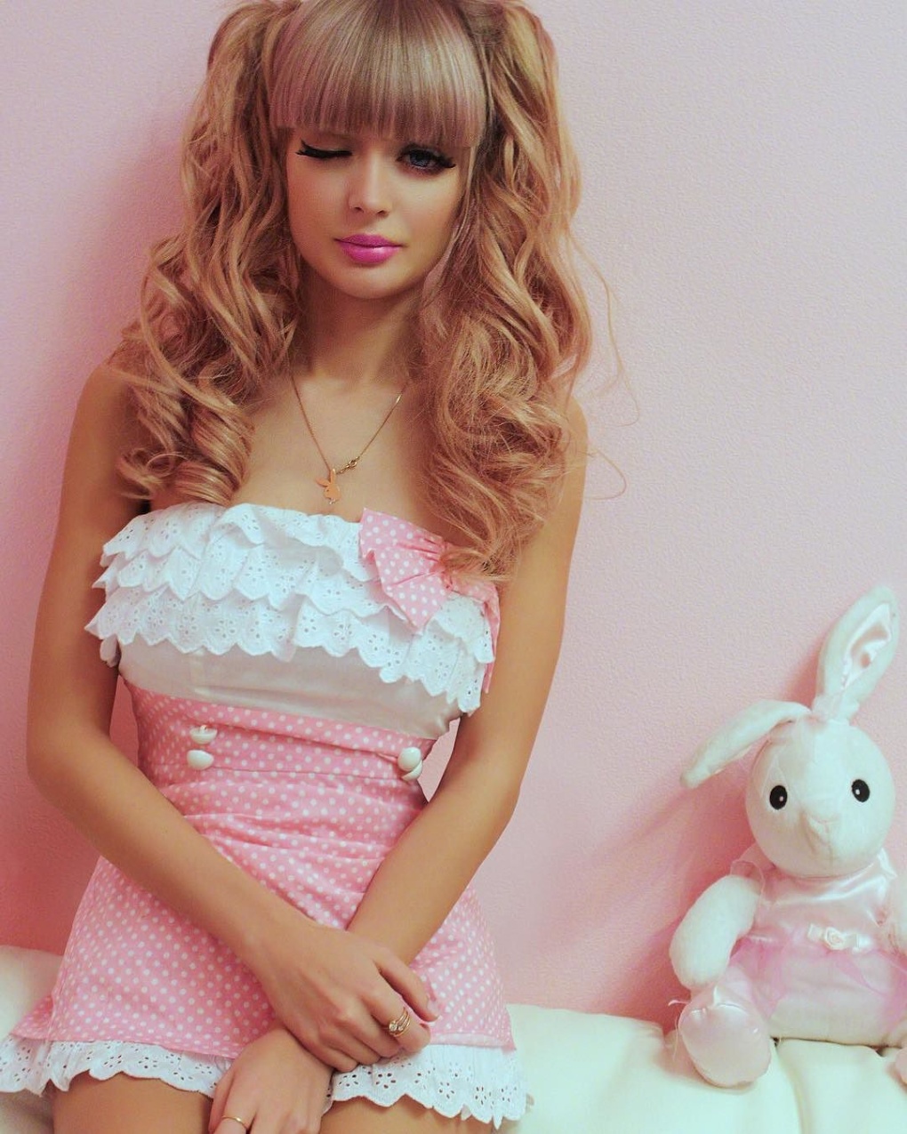 Анжелика Кенова