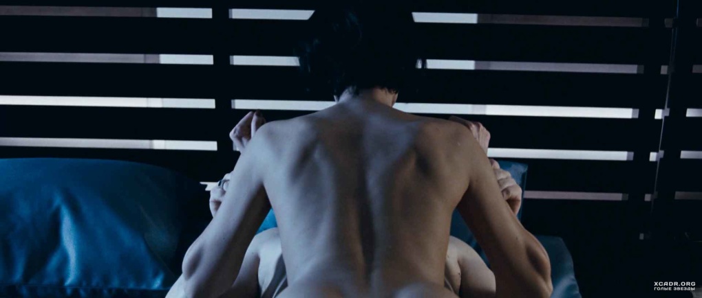 Любовь аксёнова голая в сериале мажор