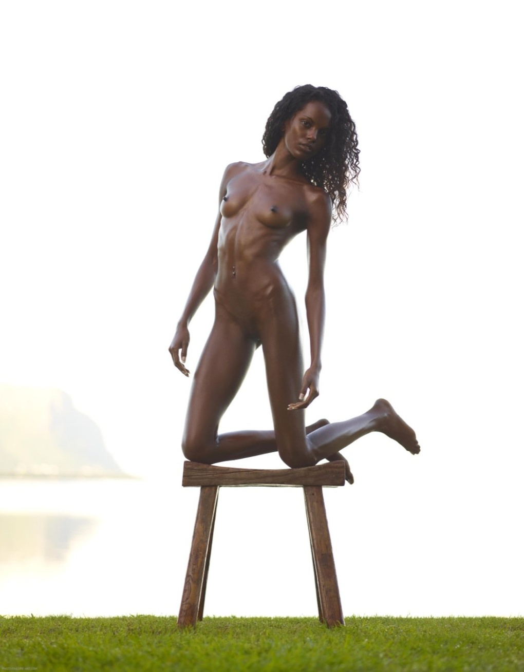 Худая негритянка секси