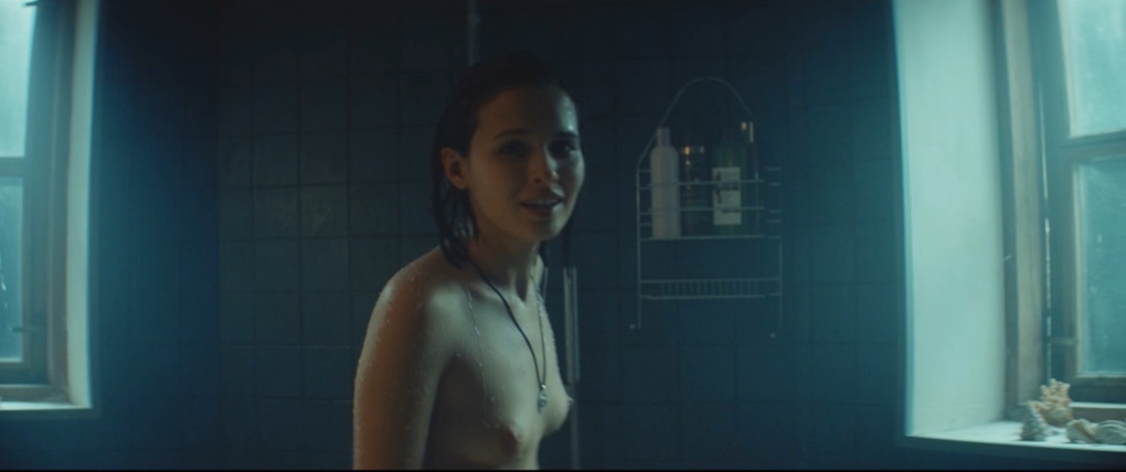 Любовь Аксенова голая в фильме