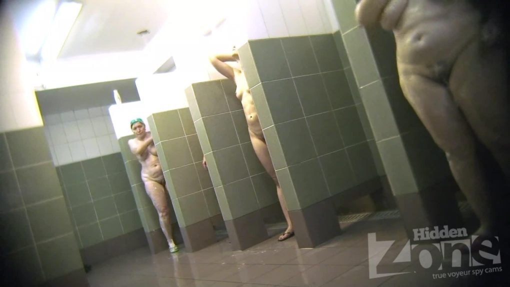 Голая горничная скрытая камера