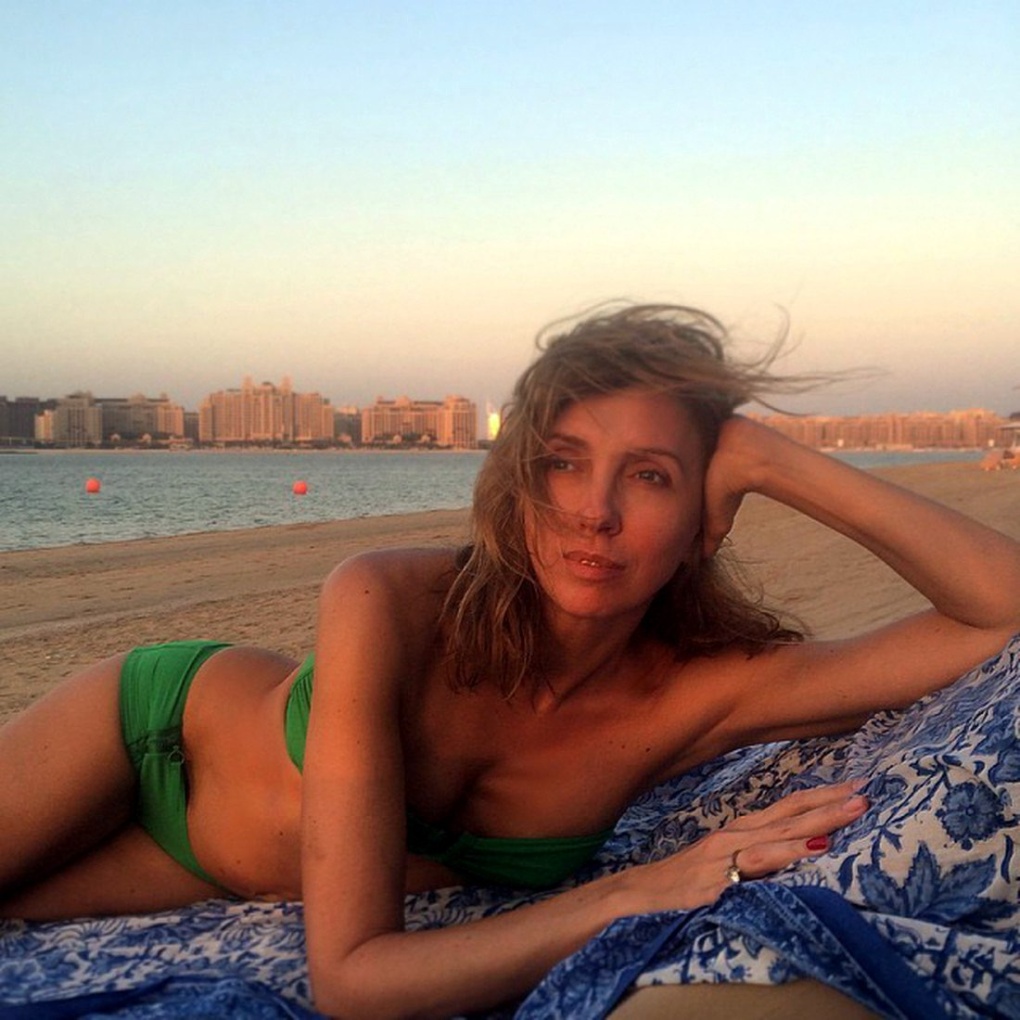 Светлана Бондарчук топлесс