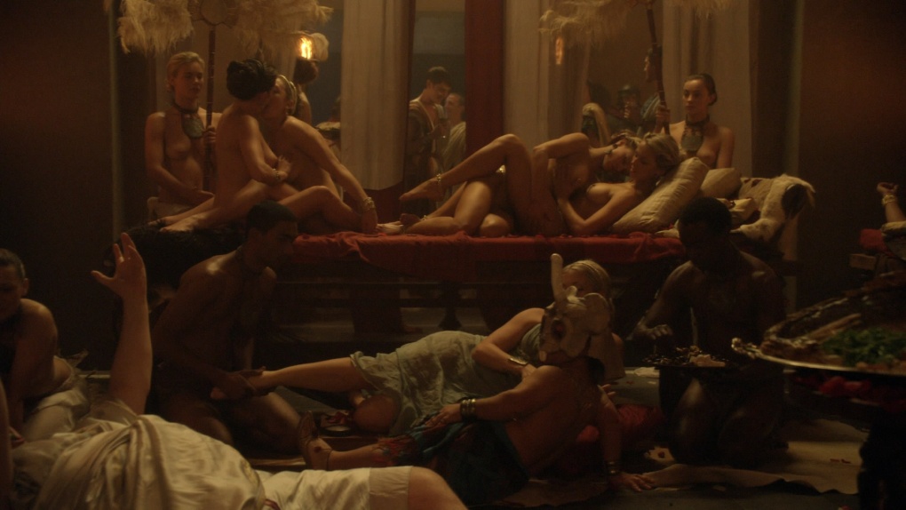 Спартак кровь и песок эротические сцены