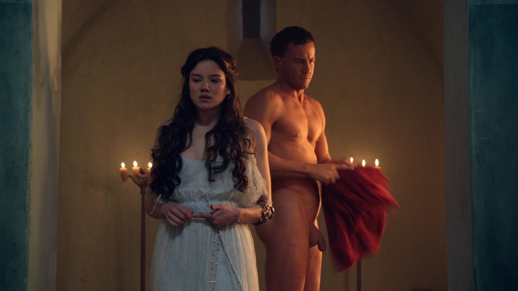 Елена Ксенофонтова голая