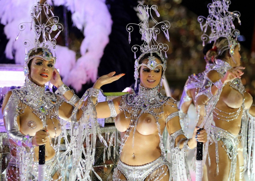 Голые бразильянки Brazilian Carnival 2020