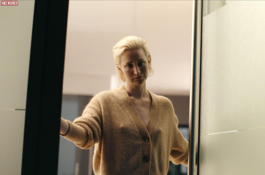 Анна-Лена Кленке голая