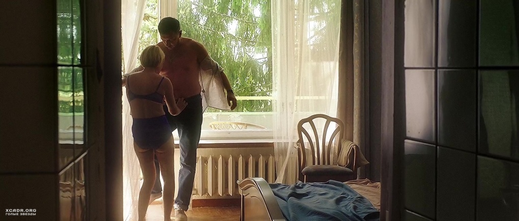 Актриса Полторак Виктория ню