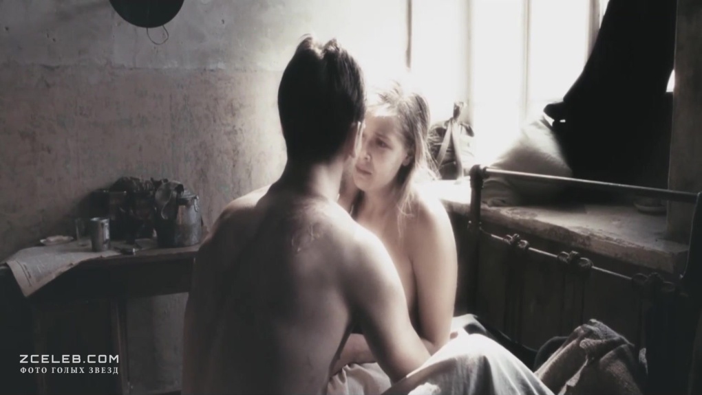 Виктория Романенко актриса ню