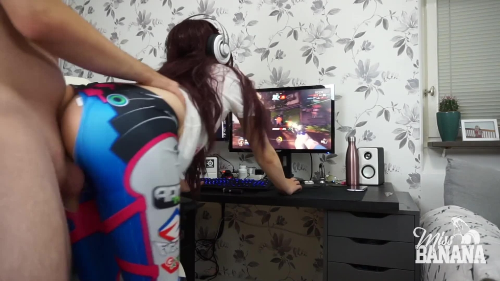 Голые женщины на твиче