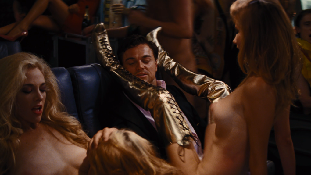 Комедии с голыми девчонками