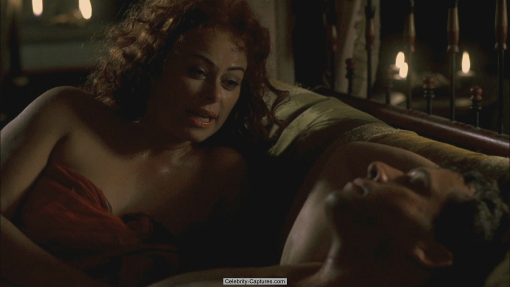 Фото голая Полли Волкер