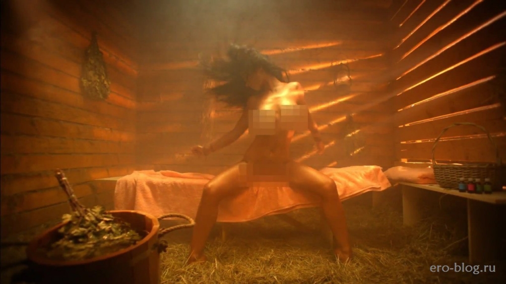 Голая певица Бьянка в клипе